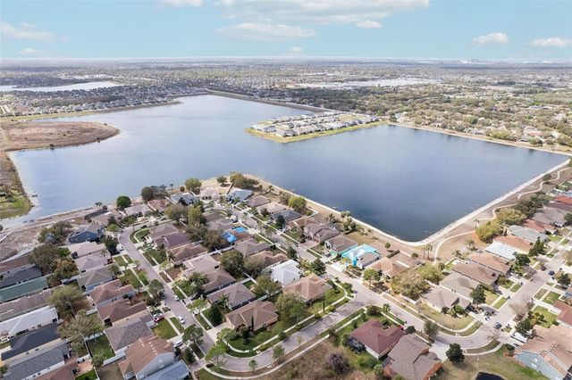 11438 LAUREL BROOK COURT, Riverview, FL 33569