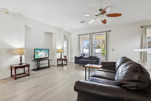 11438 LAUREL BROOK COURT, Riverview, FL 33569