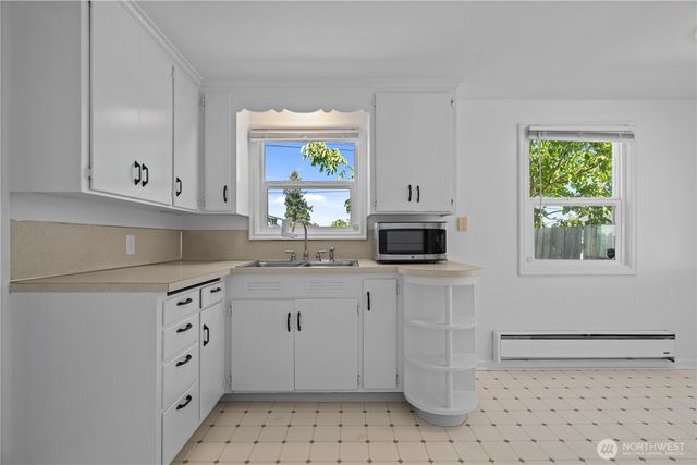 3501 S Asotin Street, Tacoma, WA 98418