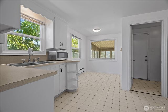 3501 S Asotin Street, Tacoma, WA 98418