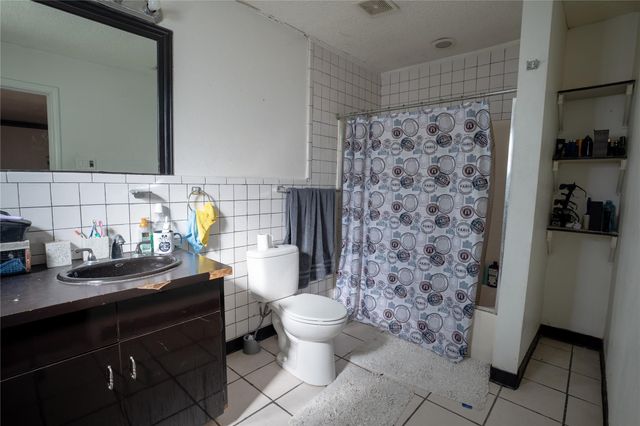 1114 Alexander Street, Irving, TX 75061