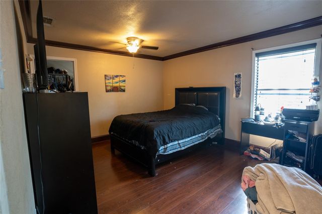 1114 Alexander Street, Irving, TX 75061