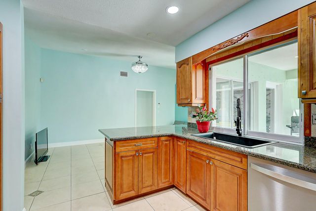 238 SW Grove, Port St. Lucie, Port St Lucie, FL 34983
