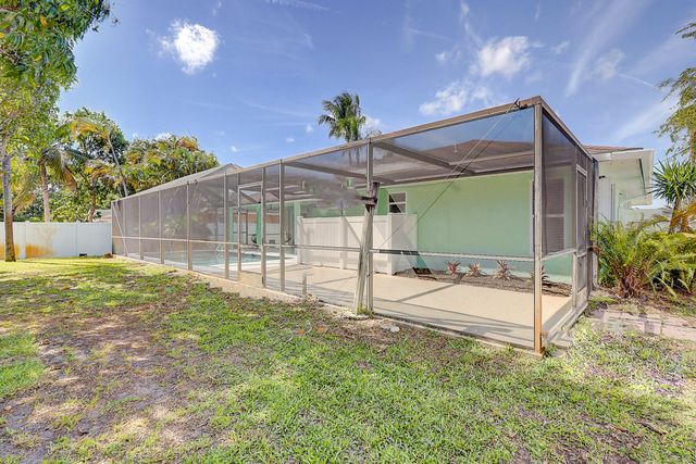 238 SW Grove, Port St. Lucie, Port St Lucie, FL 34983