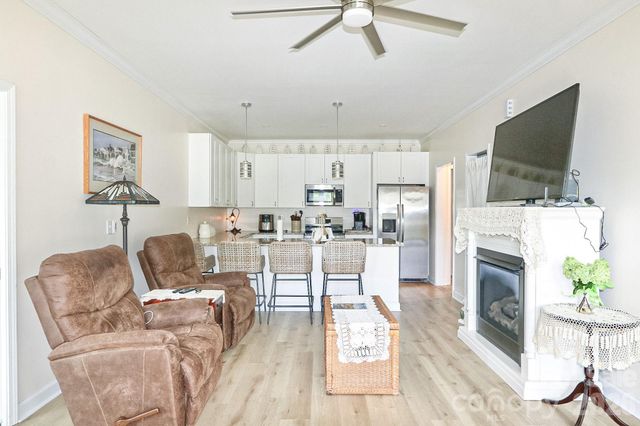 1307 Unifi Industrial Drive, Yadkinville, NC 27055