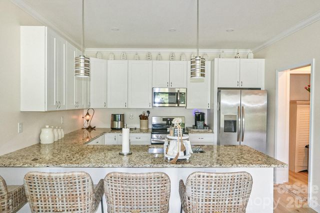 1307 Unifi Industrial Drive, Yadkinville, NC 27055