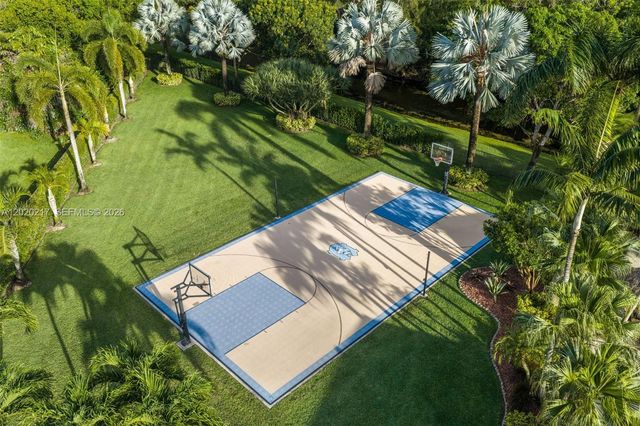 10018 Laurel Rd, Davie, FL 33328