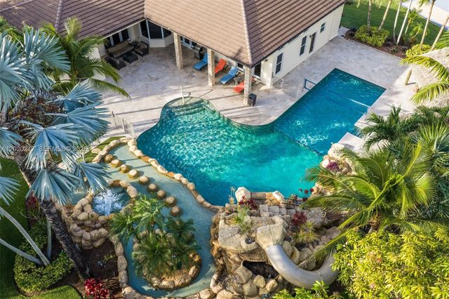 10018 Laurel Rd, Davie, FL 33328