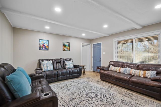 1904 Alberta Drive, Little Rock, AR 72227