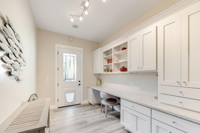 784 Grandview Dr, Folsom, CA 95630