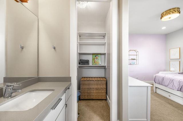 784 Grandview Dr, Folsom, CA 95630