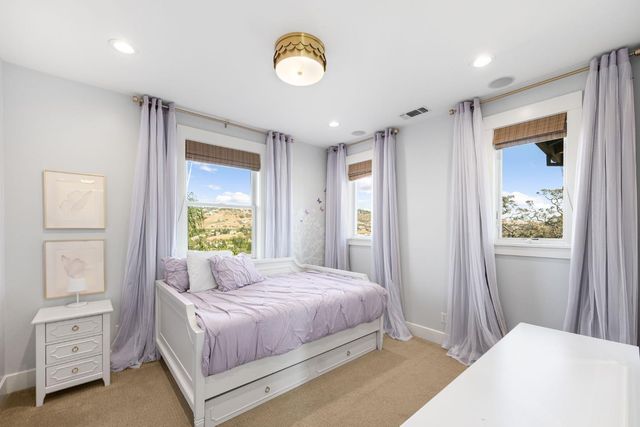784 Grandview Dr, Folsom, CA 95630