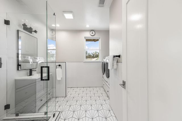 784 Grandview Dr, Folsom, CA 95630