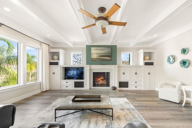 784 Grandview Dr, Folsom, CA 95630