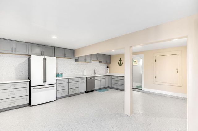 784 Grandview Dr, Folsom, CA 95630