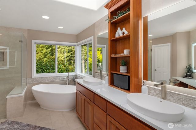 4931 125TH AVENUE SE, Snohomish, WA 98290