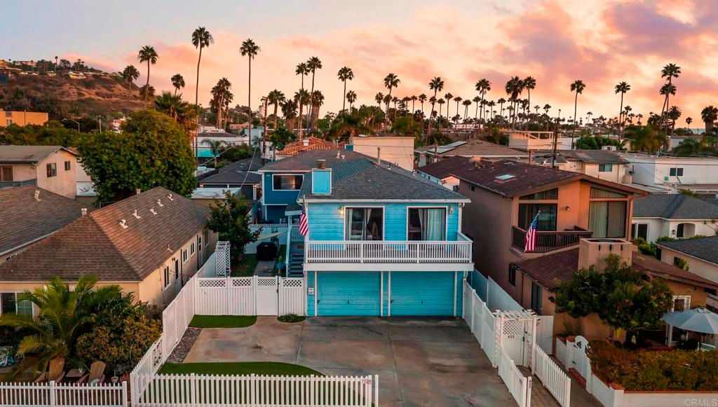 429 33 Nautilus Street, La Jolla, CA 92037 — exterior