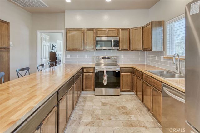 28053 Sky Harbour, Friant, CA 93626