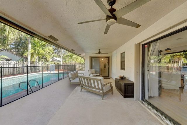 1871 NW 107th Ave, Plantation, FL 33322