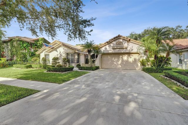 1871 NW 107th Ave, Plantation, FL 33322