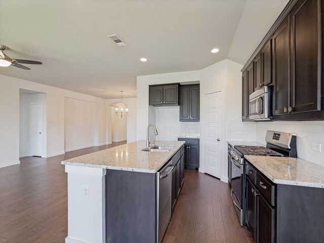 1716 Alton Way, Aubrey, TX 76227