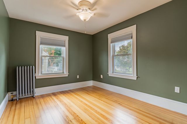 45 S Pine St, Haverhill, MA 01835