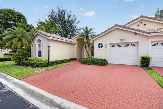 17257 Boca Club Boulevard Apt 5, Boca Raton, FL 33487