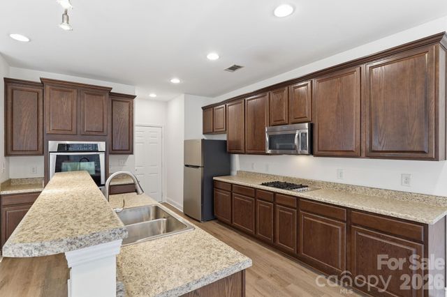 15614 Normans Landing Drive, Charlotte, NC 28273