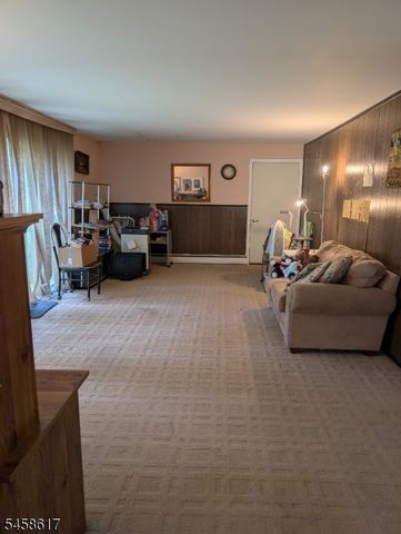 25 Eardley Rd, Edison Twp., NJ 08817