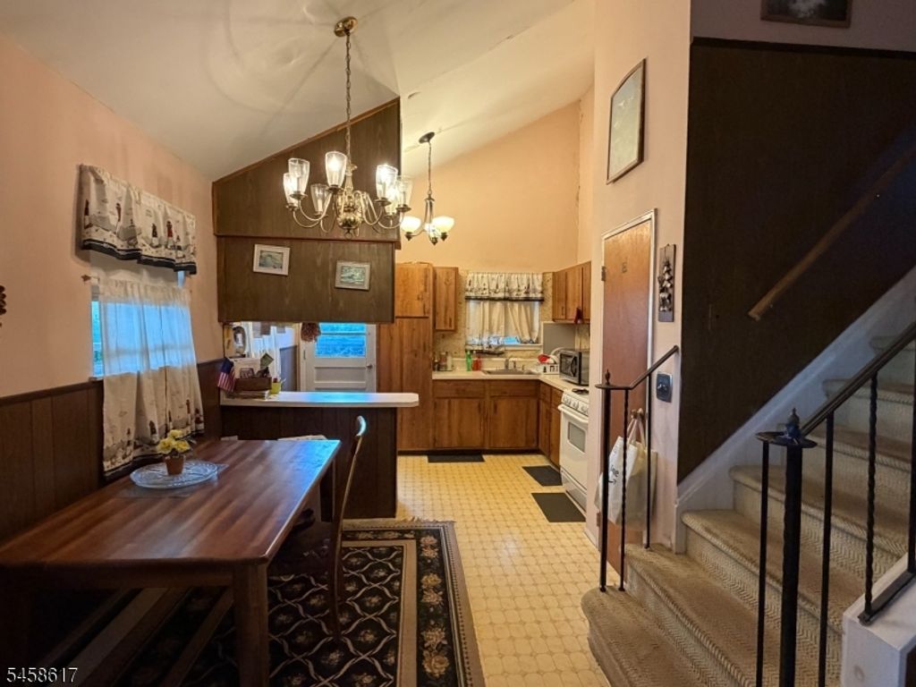 25 Eardley Rd, Edison Twp., NJ 08817 — photo 2