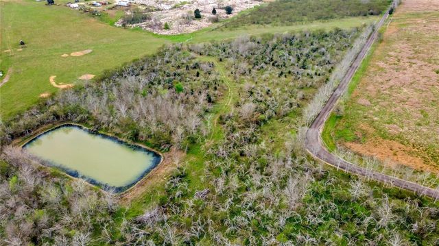 1226 Fm 331 Road, Sealy, TX 77418