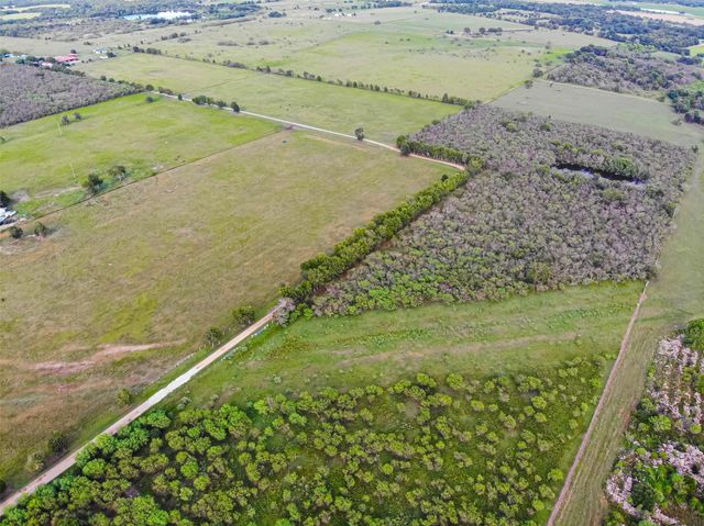 1226 Fm 331 Road, Sealy, TX 77418