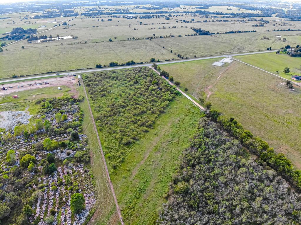 1226 Fm 331 Road, Sealy, TX 77418