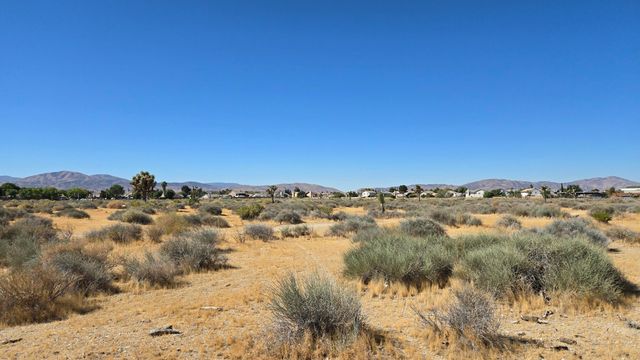 65th St East Near Ave R-4, Palmdale, CA 93552