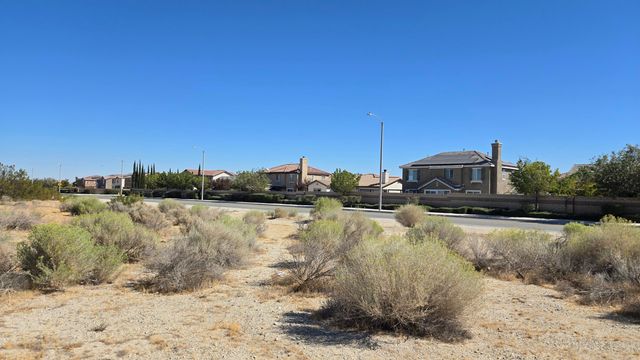 65th St East Near Ave R-4, Palmdale, CA 93552