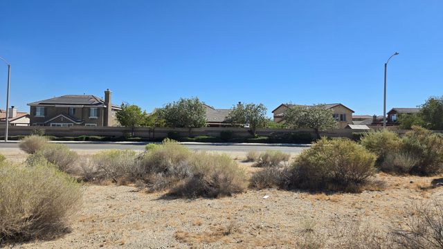 65th St East Near Ave R-4, Palmdale, CA 93552