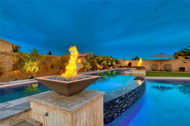 7602 Mount Spokane Court, Las Vegas, NV 89113