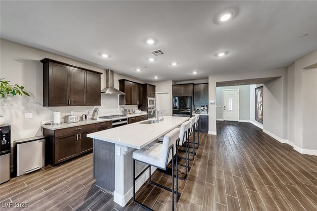 7602 Mount Spokane Court, Las Vegas, NV 89113