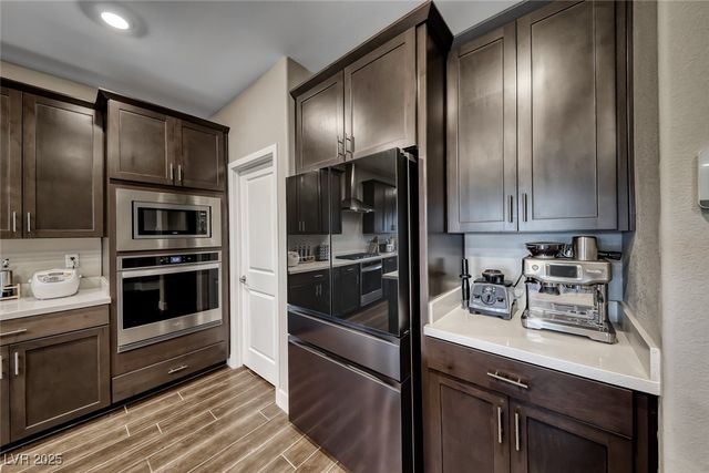 7602 Mount Spokane Court, Las Vegas, NV 89113