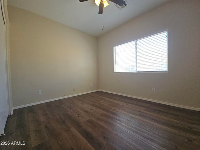 2300 E Magma Road Unit 27, San Tan Valley, AZ 85143