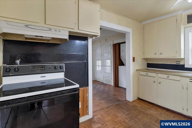 2085 Evergreen Av NE, Salem, OR 97301