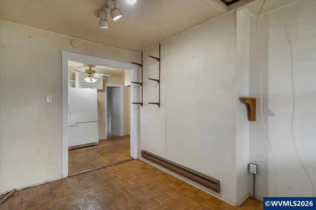 2085 Evergreen Av NE, Salem, OR 97301