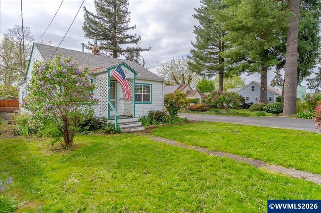 2085 Evergreen Av NE, Salem, OR 97301