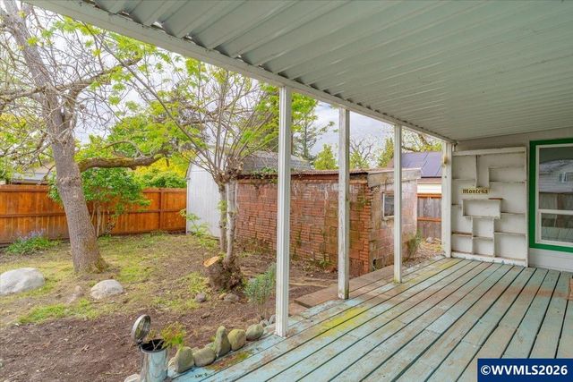 2085 Evergreen Av NE, Salem, OR 97301