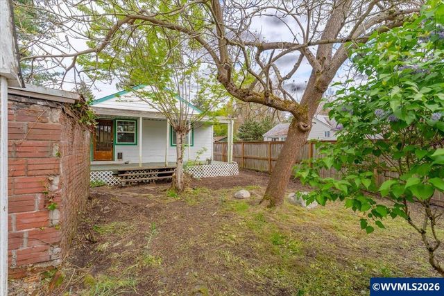 2085 Evergreen Av NE, Salem, OR 97301