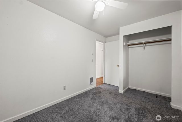 7505 Bridge Place NE, Bremerton, WA 98311