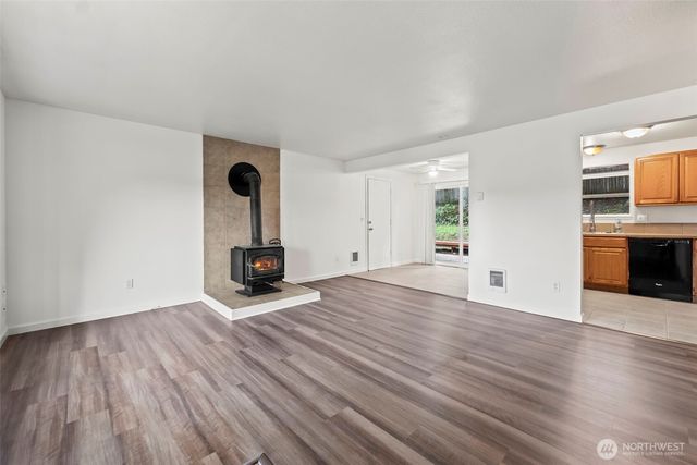 7505 Bridge Place NE, Bremerton, WA 98311