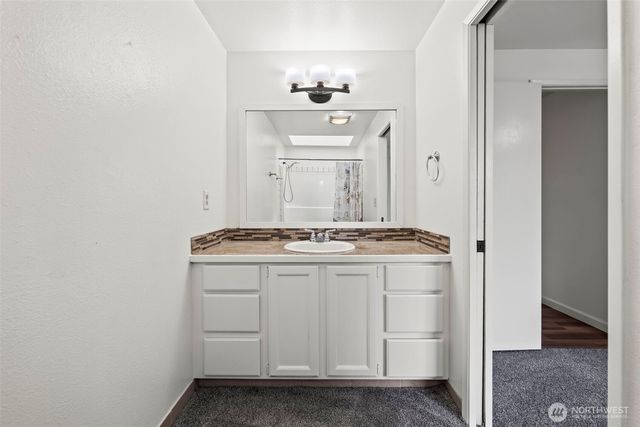 7505 Bridge Place NE, Bremerton, WA 98311