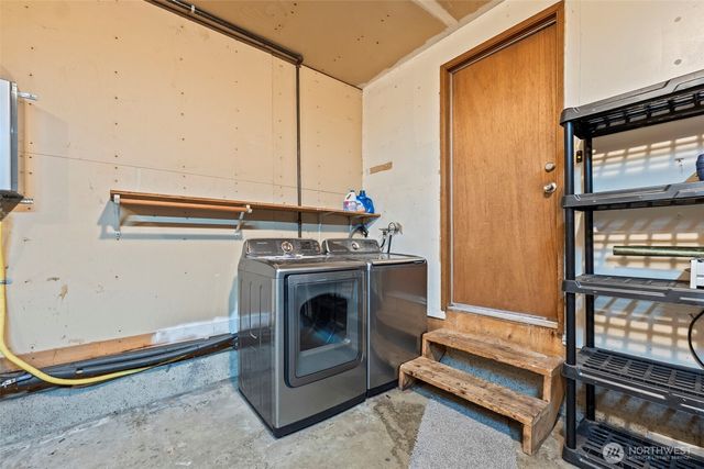 7505 Bridge Place NE, Bremerton, WA 98311