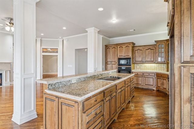 9904 E 90th Court North, Owasso, OK 74055